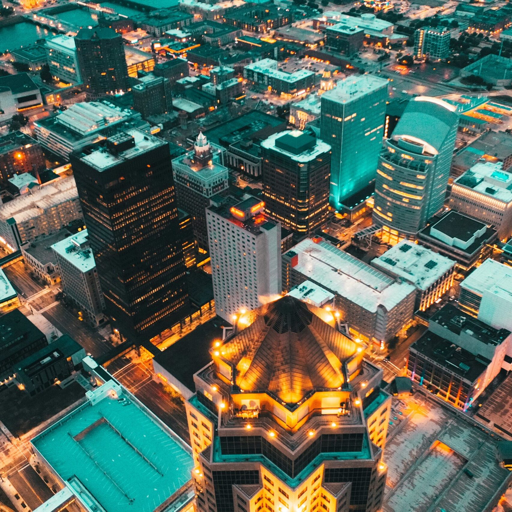 Des Moines